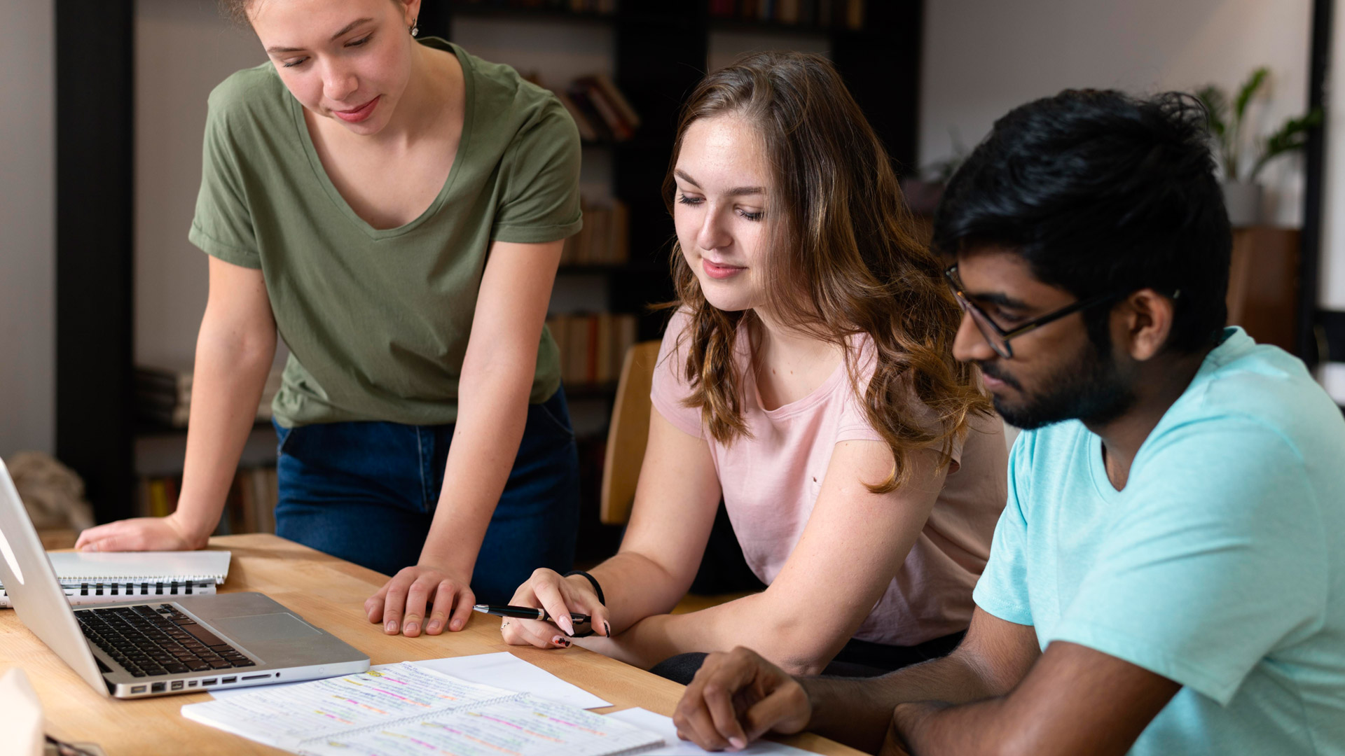 The Ultimate Guide to Free GCSE Resources for Students: Ace Your Exams ...